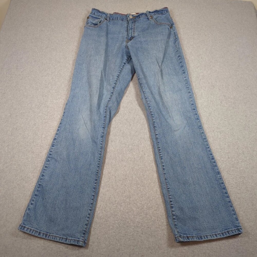 Levis 550 Jeans Womens 12M Blue Relaxed Boot cut Mid Rise Stretch Denim Faded